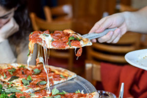 Chicago vs. New York Pizza: What’s the Difference?