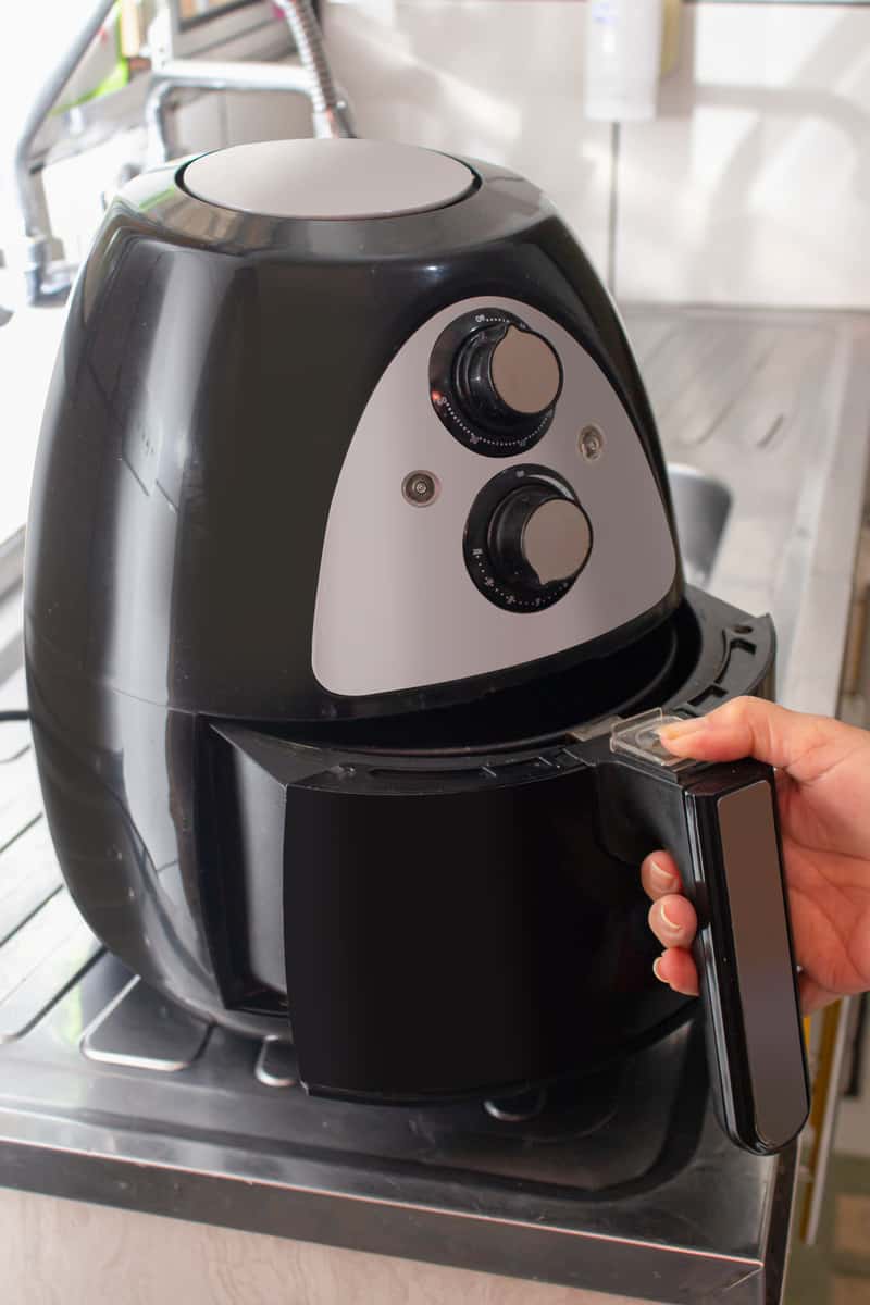 How does an air fryer work