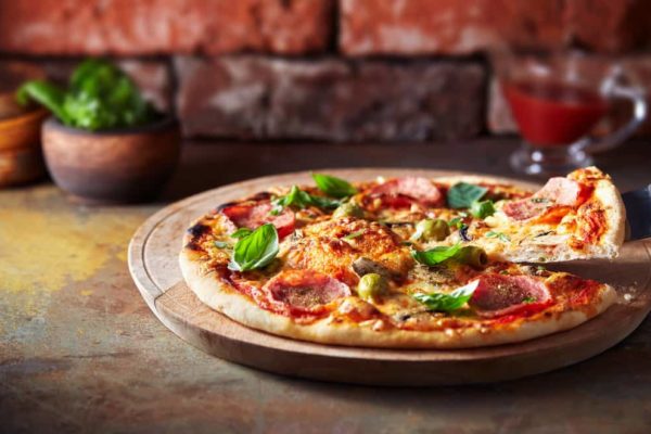 Pizza Steel vs. Stone: Which is Better?