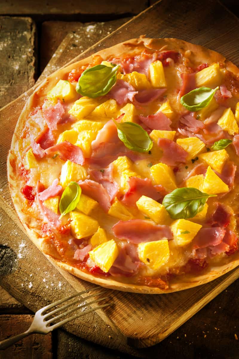 Professionals Agree, Keep Pineapple Off Pizza