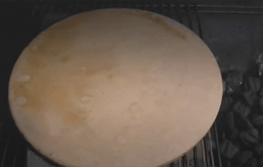 Start making pizzas