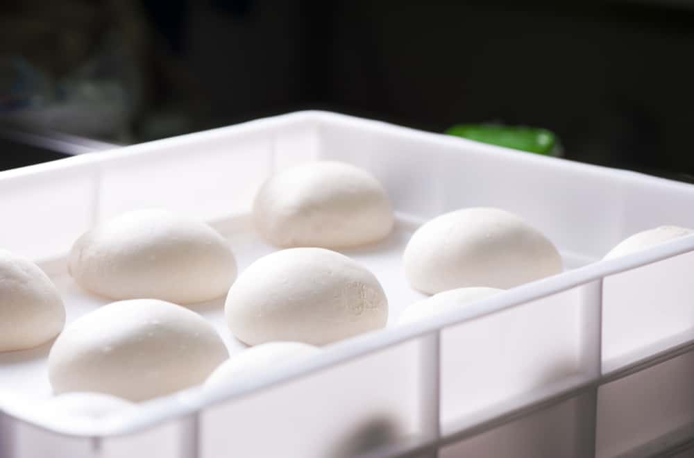3 Ways to Store Pizza Dough