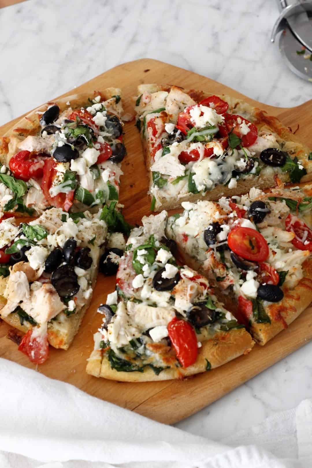 Chicken-Skillet-Mediterranean-Pizza