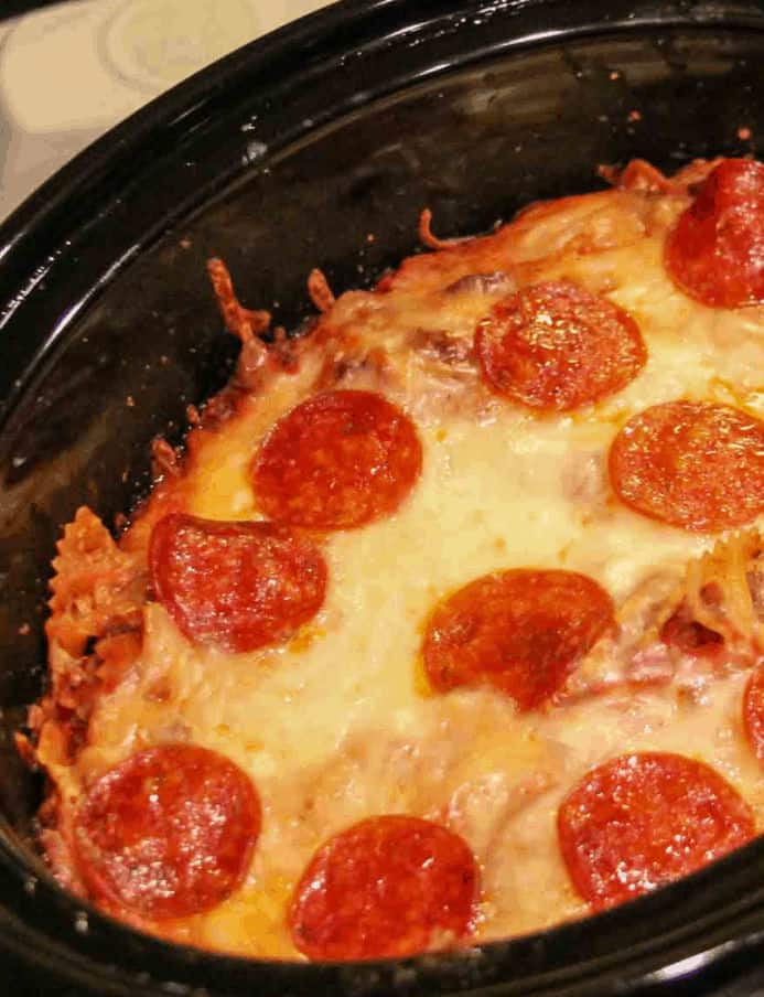 Crockpot-Pizza-Casserole-from-101-Cooking-for-Two