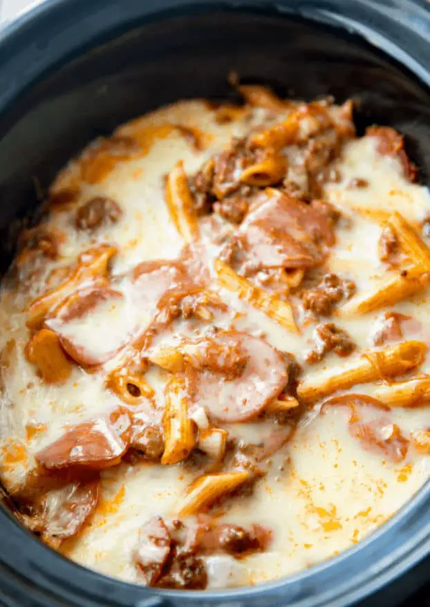 Crockpot-Pizza-Casserole-from-Real-House-Moms