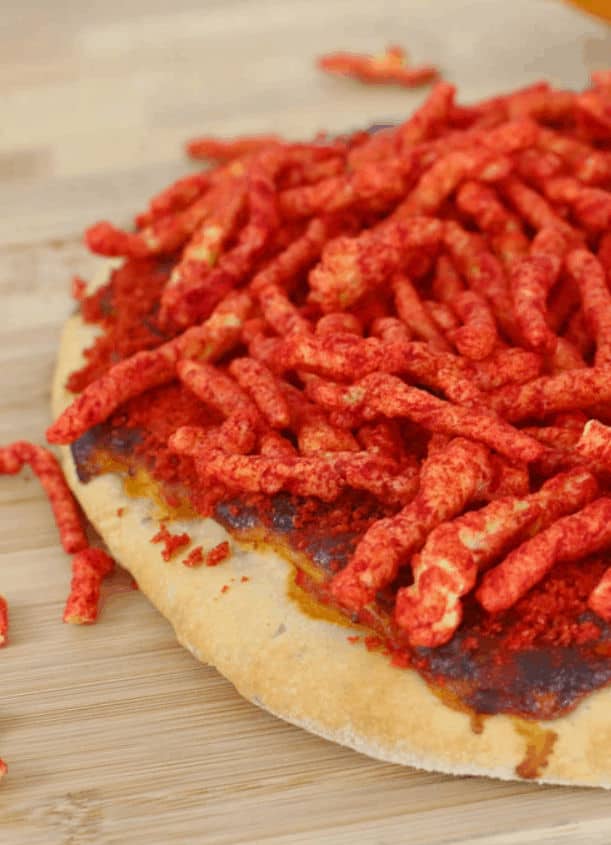 Eat-The-Pizza-Hot-Cheetos-Pizza