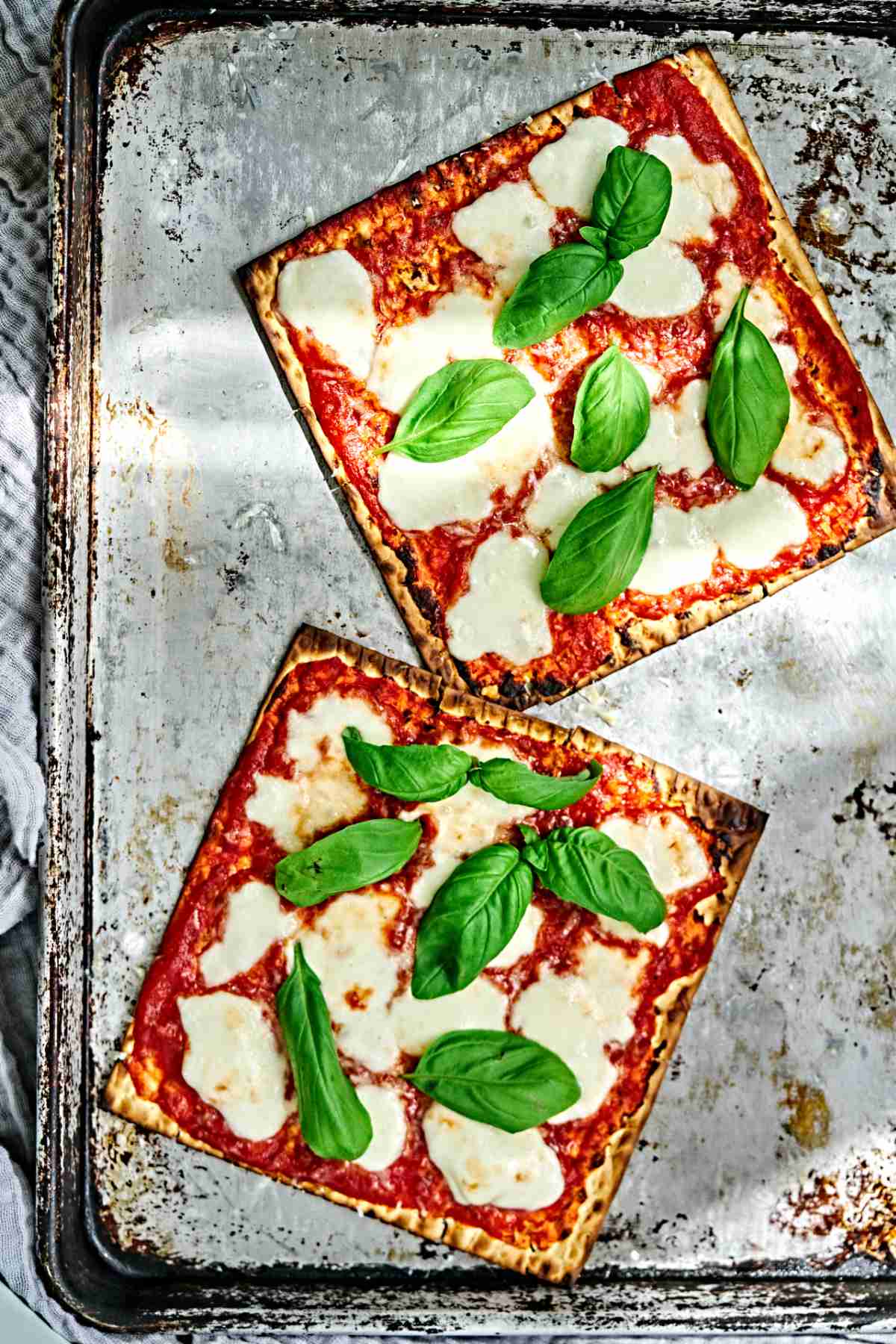 Four-Ingredient Matzo Pizza