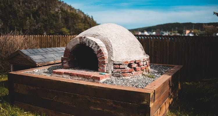 How to Build Your Own Pizza Oven