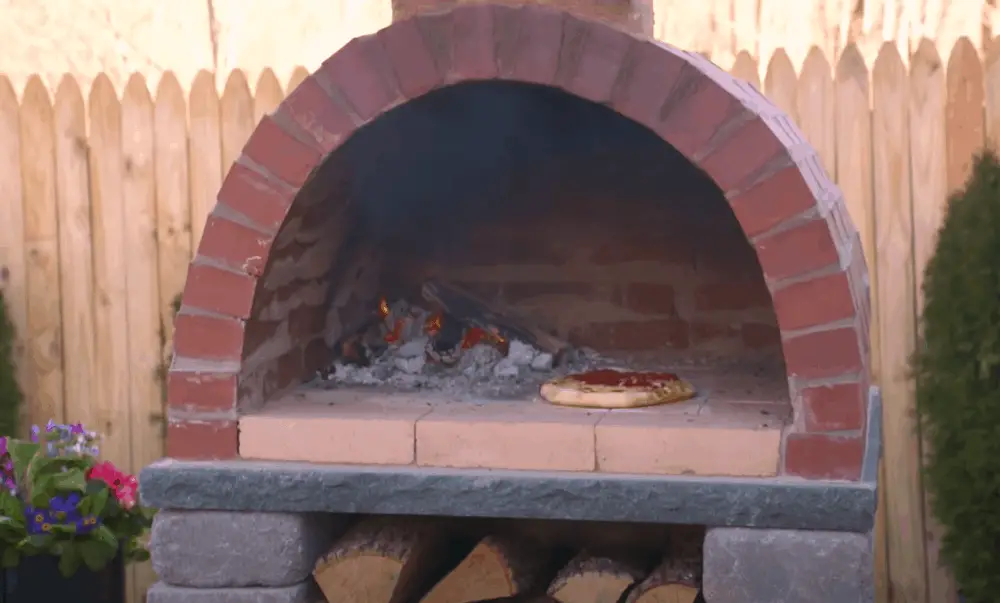 How to Build an Outdoor Pizza Oven