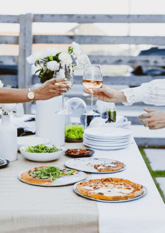 How-to-Host-the-Most-Epic-Pizza-Party
