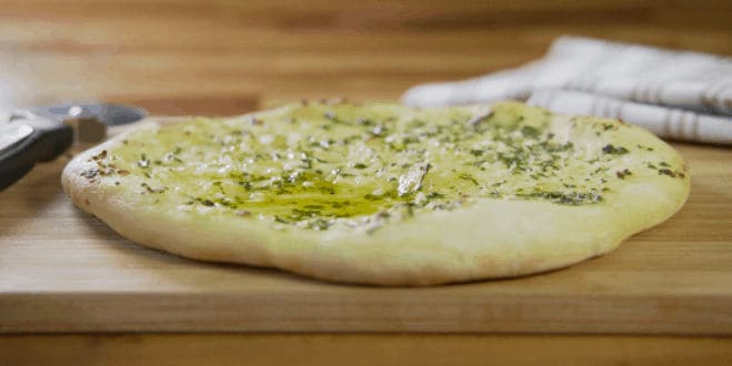 How-to-Make-Garlic-Bread