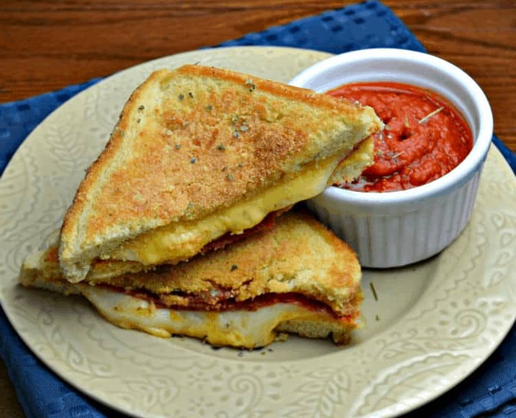 Jersey-Girl-Pizza-Grilled-Cheese