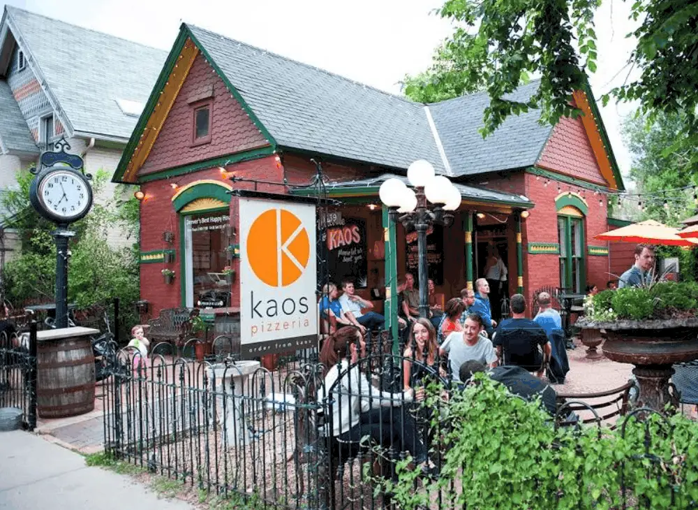 Kaos Pizzeria