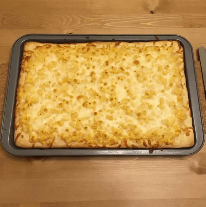 Mac-N-Cheese-Pizza-Recipe