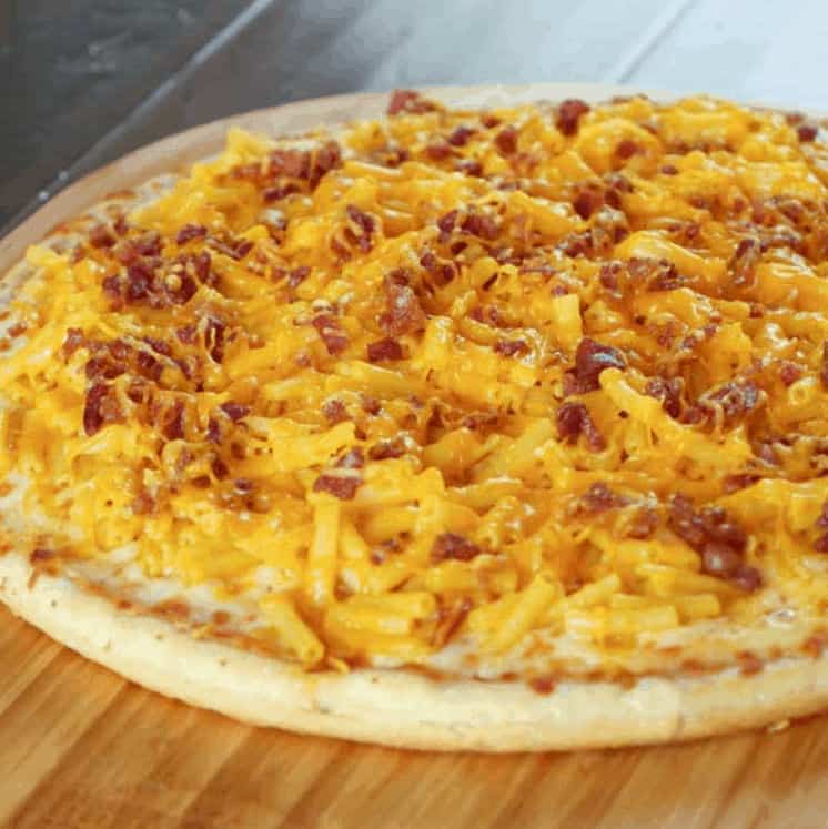 Mac-N-Cheese-Pizza