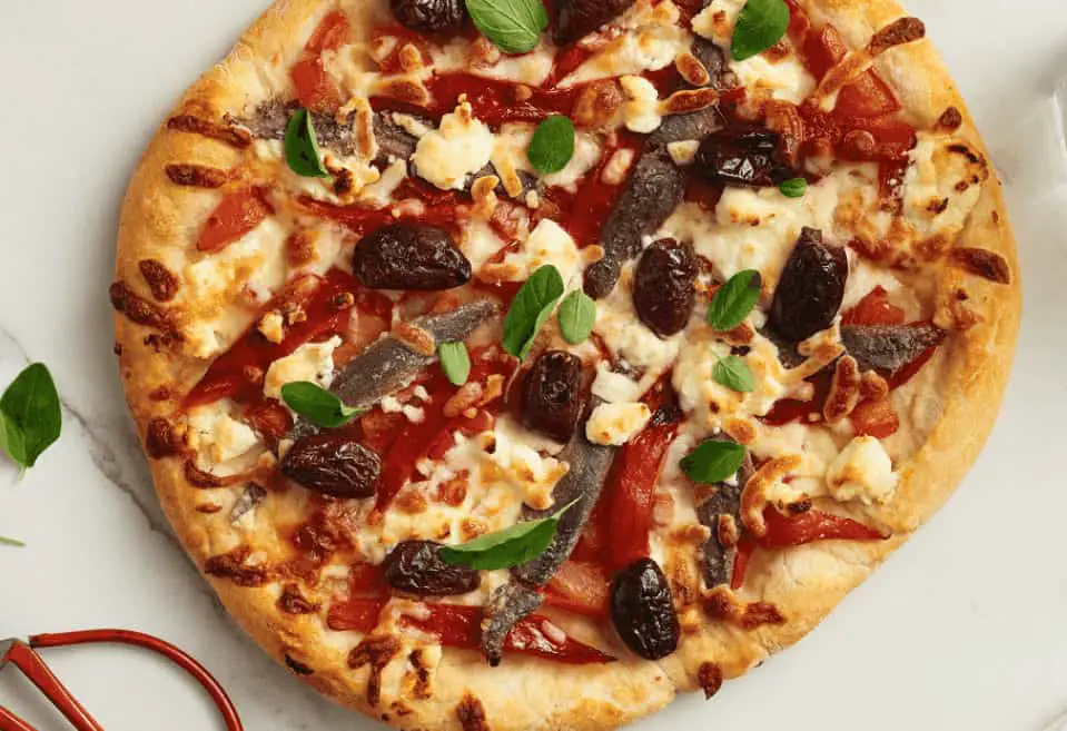 Mediterranean-Goat-Cheese-Pizza