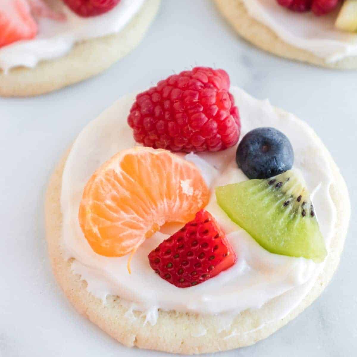 Mini Fruit Pizza by Home Fresh Ideas