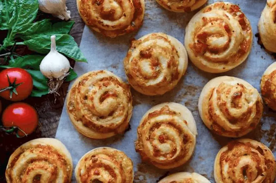 Pizza-Party-Buns