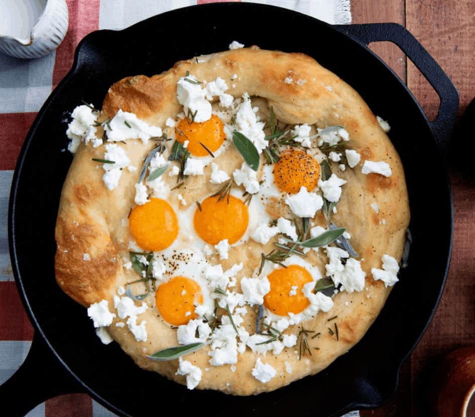 Sunny-Side-Up-Egg-Pizza-with-Goat-Cheese-and-Herbs-1