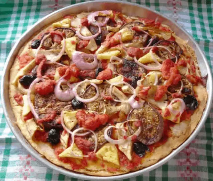 Vegan-Lovlie-Cheeseless-Pizza