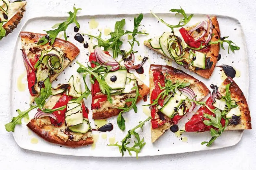 Zucchini-and-Cashew-Pizza