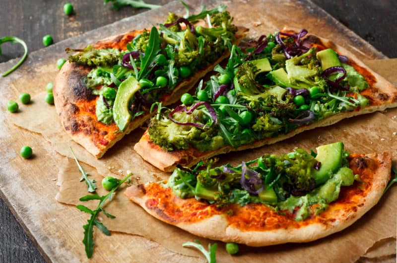 27 Best Healthy Pizza Recipes