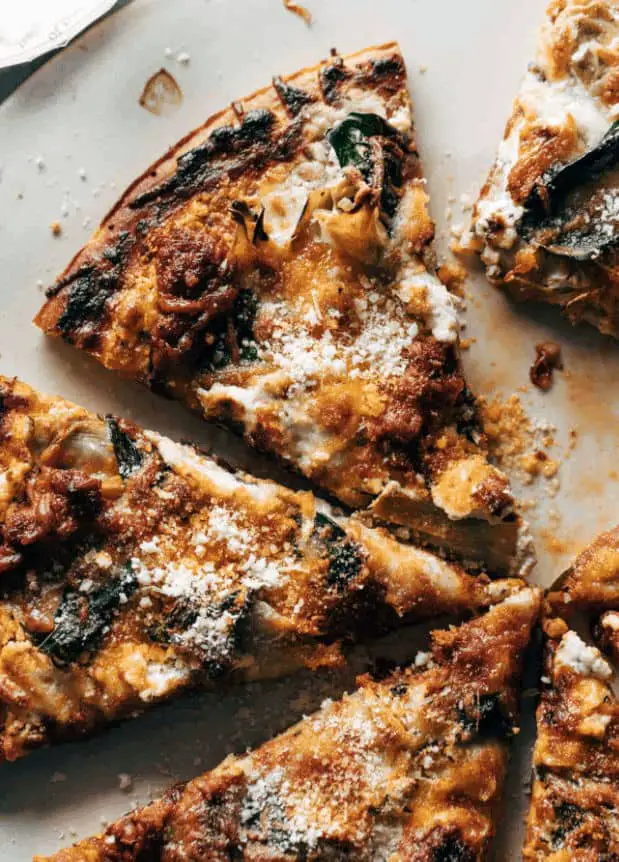 Easiest-Artichoke-Pizza