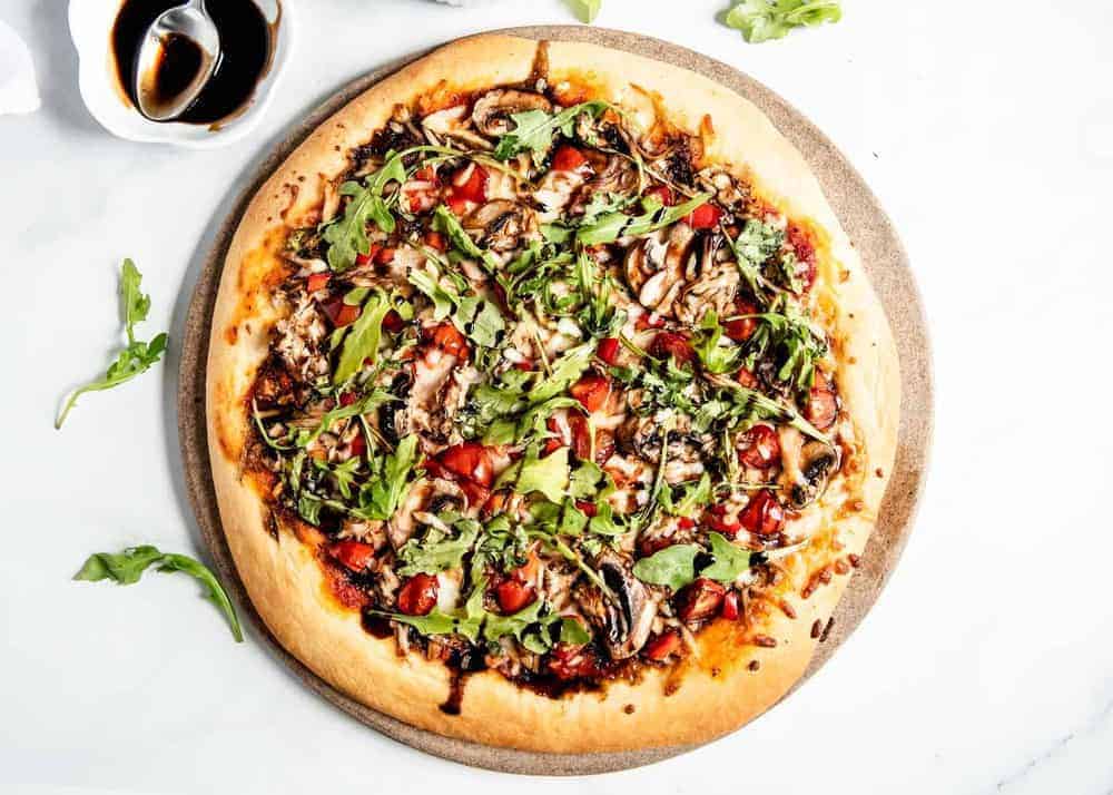 Easy-Healthy-Pizza-20-minutes-–-I-Heart-Naptime