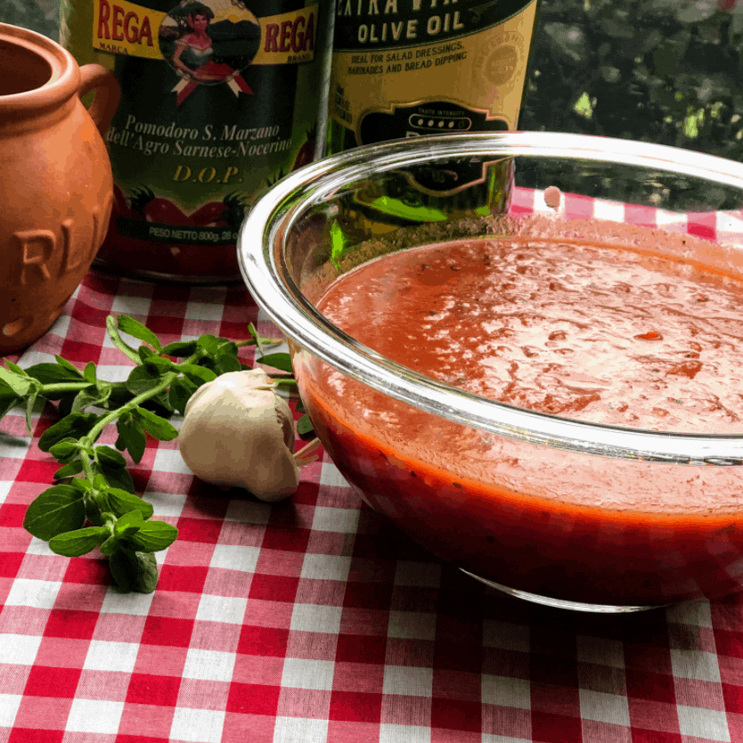 Easy-Keto-Homemade-Tomato-Sauce