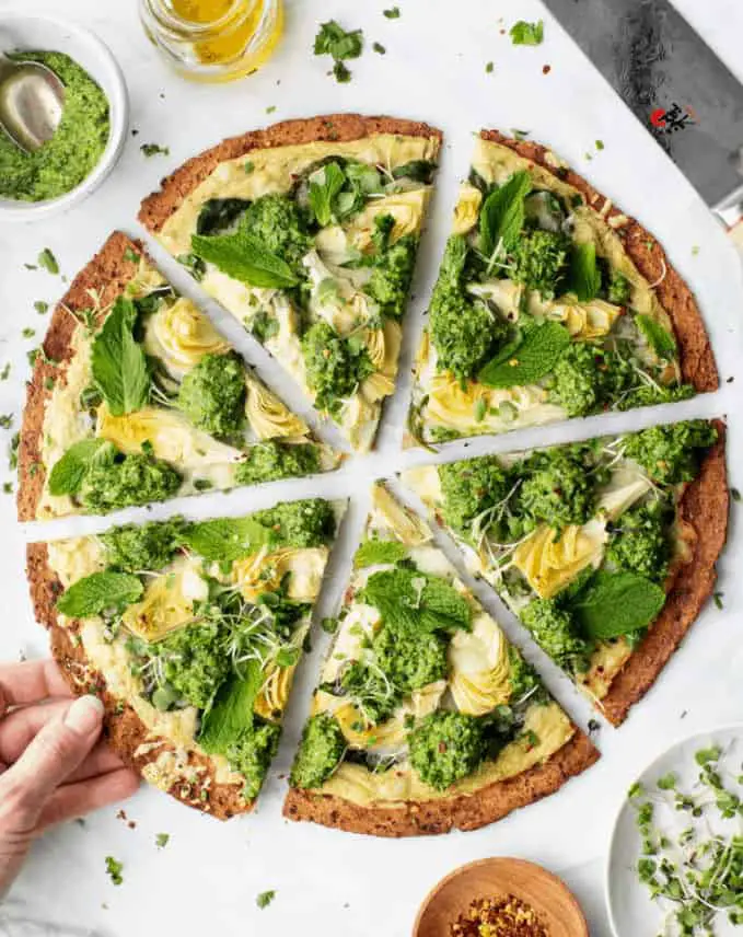 Flat-Bread-Artichoke-Pizza