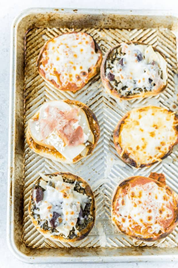 Four-in-One-English-Muffin-Pizza