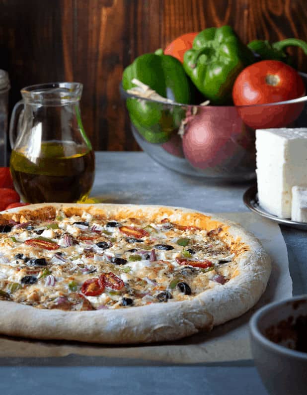 GREEK-PIZZA-RECIPE-WITH-YOGURT-AND-OLIVE-OIL-DOUGH