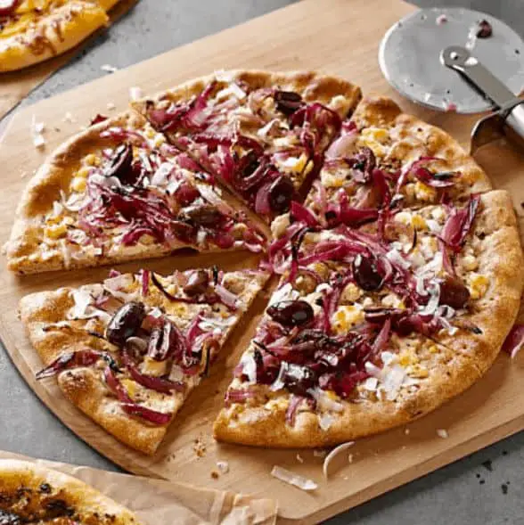 Greek-Pizza-with-Caramelized-Onions-Kalamata-Olives-and-Feta