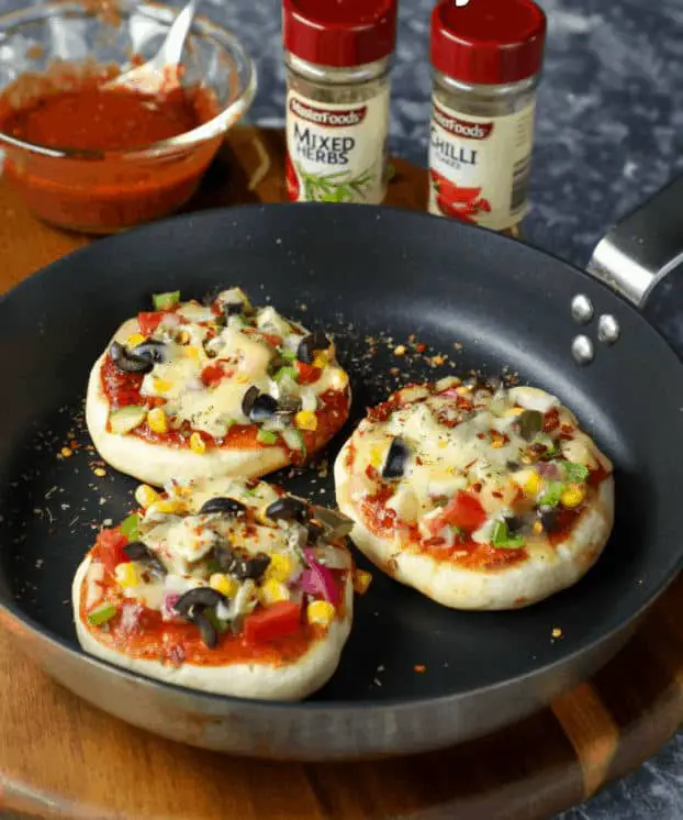 Hebbars-Mini-Pizza