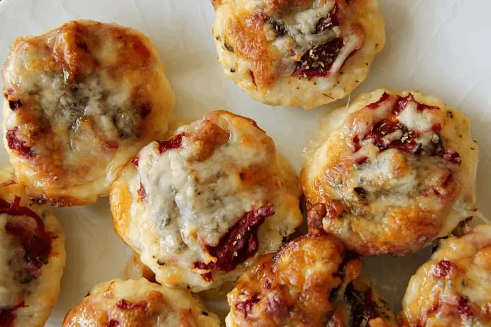 MINI-CHICKEN-PIZZA-BITES