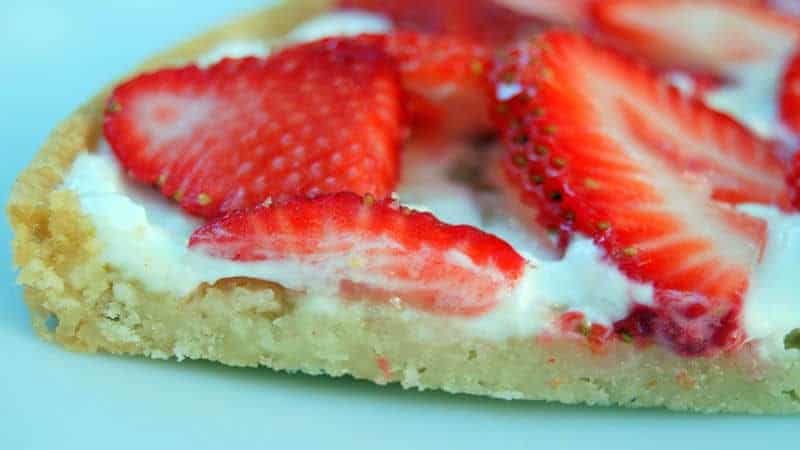 Summer-Strawberry-Pizza-Recipe-–-Pillsbury.com_