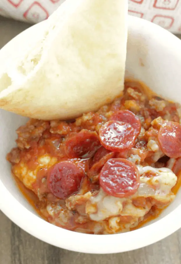 Ultimate-Pizza-Dip-For-the-Slow-Cooker