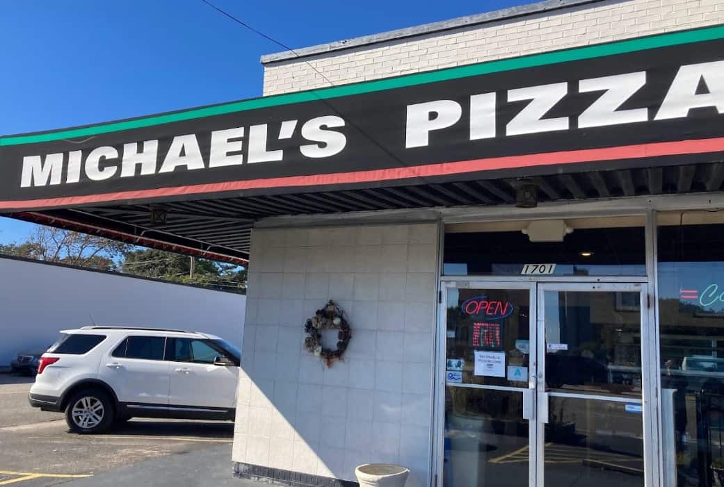 Michael's Pizza, Pasta, and Grill