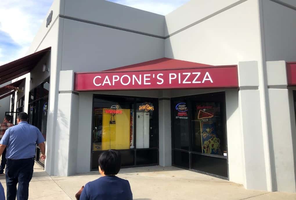 Capone's Pizza