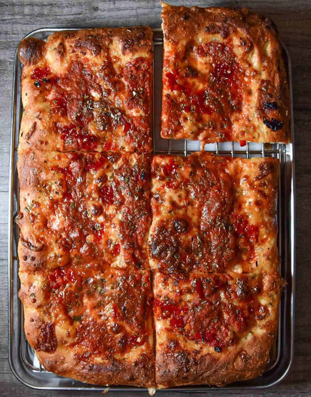 MAKE Roman-Style Pizza