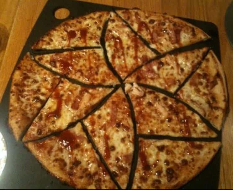 Monohedral Disc Tiles pizza