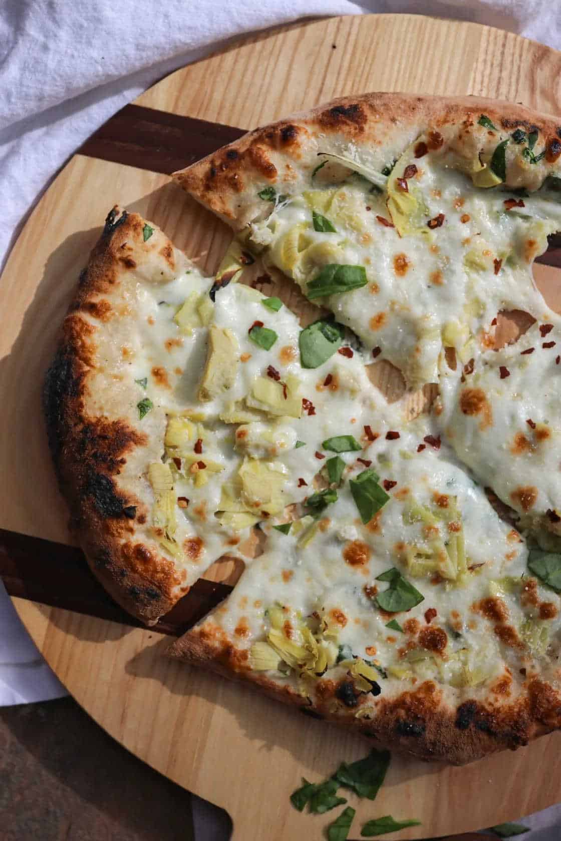 Spinach and Artichoke Ooni Pizza