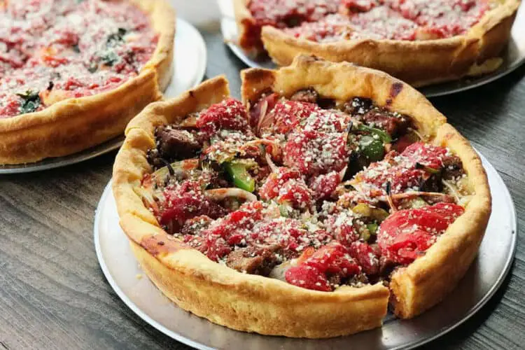 Detroit vs. ChicagoStyle Pizza What's the Difference?