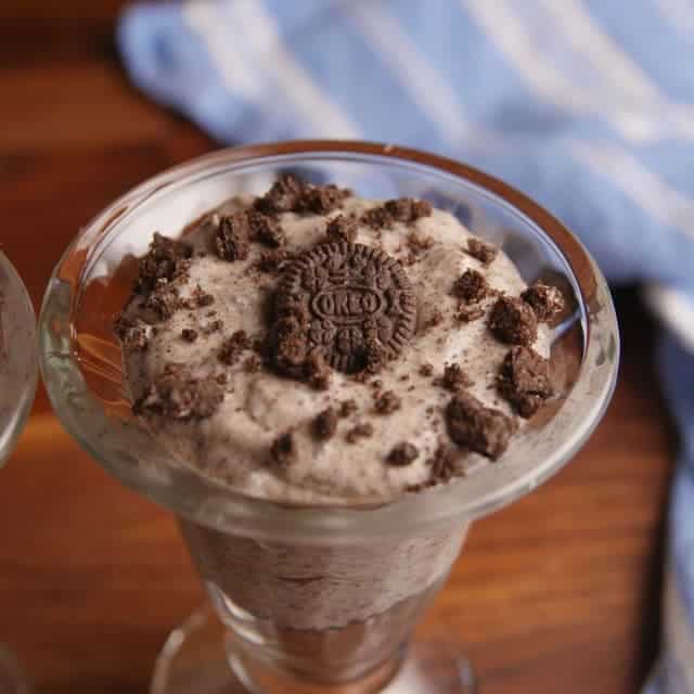 Cookies and Cream Mousse Go Well With Pizza