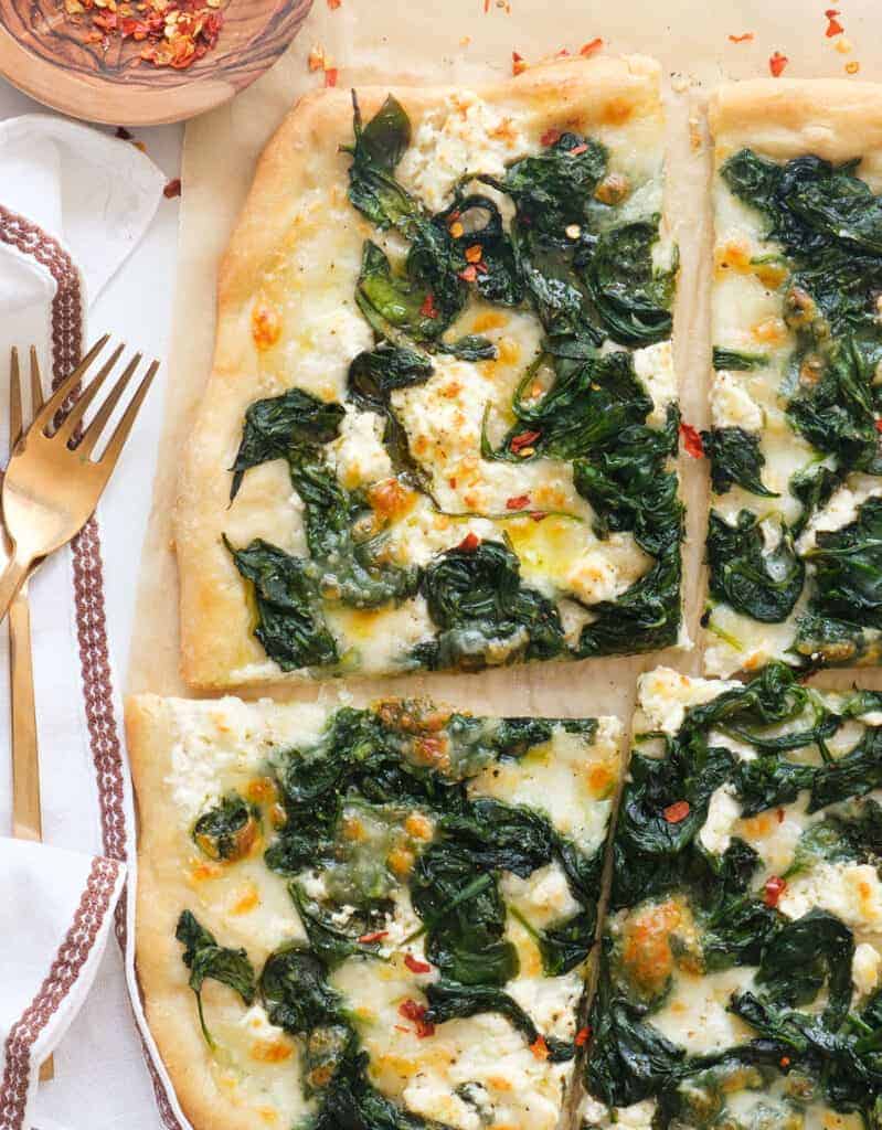 The Clever Meal’s Easy Crispy Spinach Pizza Recipe