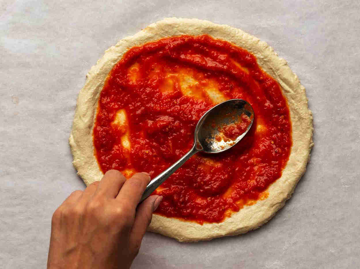 San Marzano Pizza Sauce Recipe-Put the sauce on your pizza dough