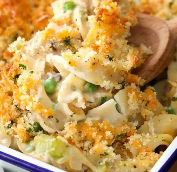 A Comforting Tuna Bake for Your Table