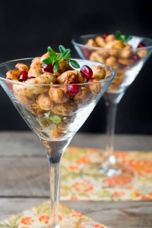 Spice Up Your Holiday with Za'atar Roasted Cashews