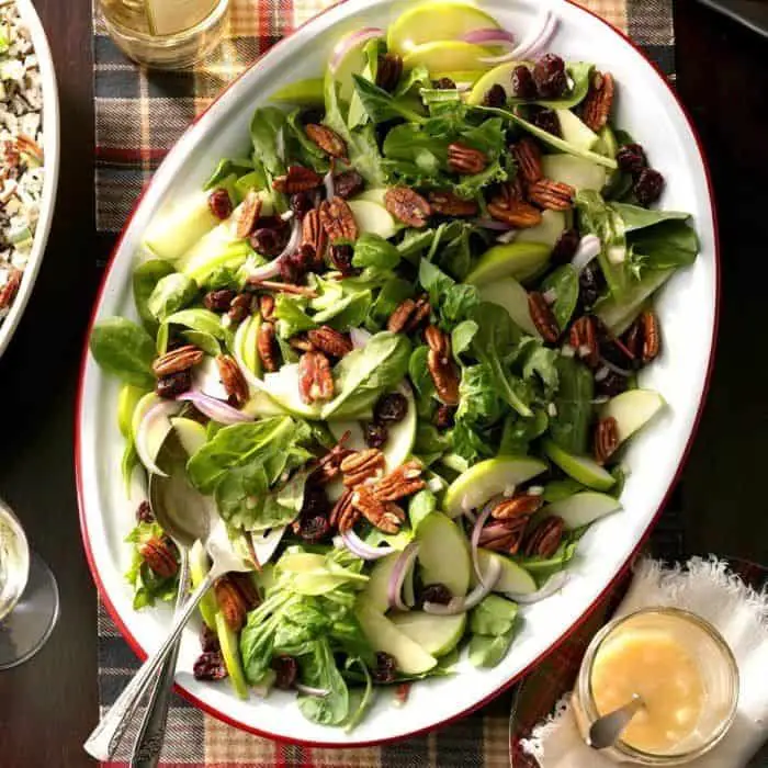 Cinnamon Apple-Nut Salad