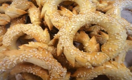 Kichel Cookies (Jewish Bow Tie Cookies)